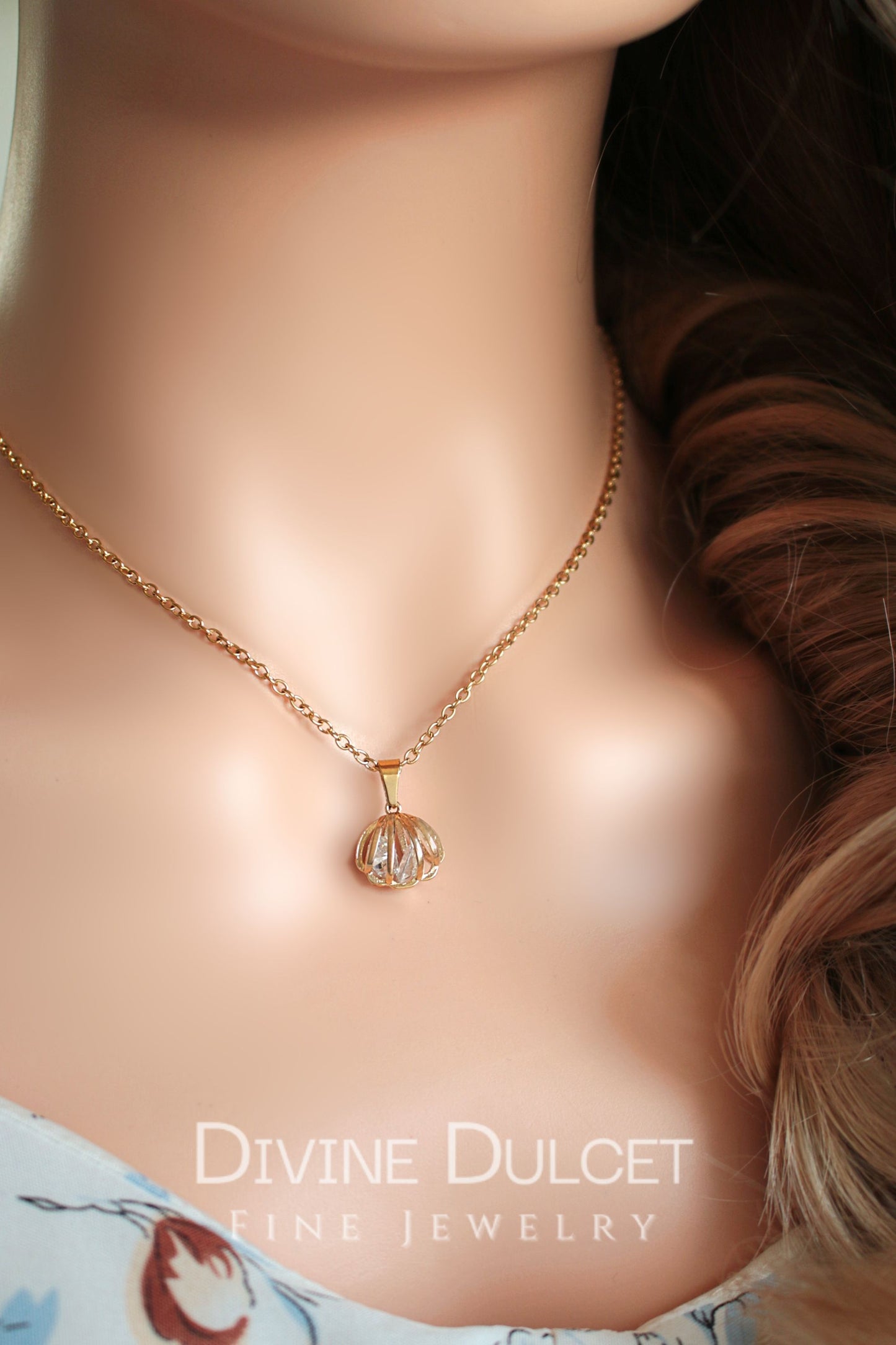 Seashell Necklace "Ocean Treasure"